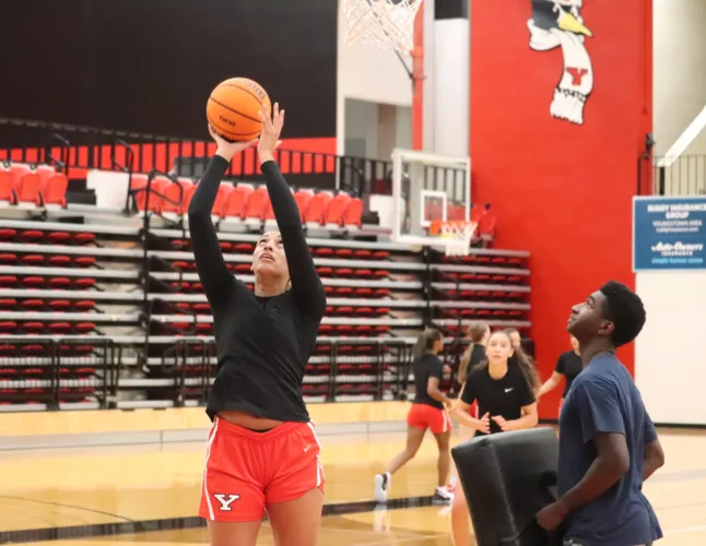 Older, experienced YSU women begin official practices